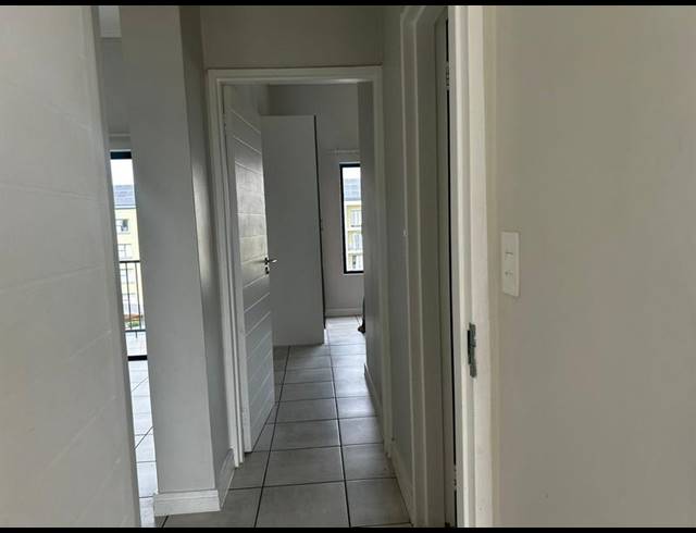 2 BEDROOM PROPERTY TO RENT IN SILVER LAKES